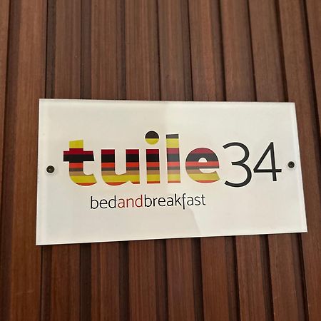 Tuile 34 Panzió Lecce Kültér fotó